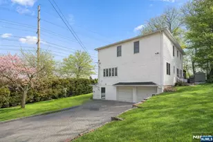 197 Kinderkamack Rd, Oradell, NJ 07649 - Photo 28