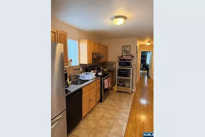 6118 Johnson Place, West New York, NJ 07093 - Photo 6