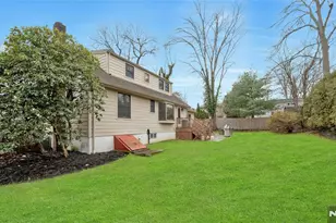 460 Maple Ave, Washington Township, NJ 07676 - Photo 32