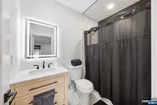 207 Post Ave, Lyndhurst Township, NJ 07071 - Photo 12