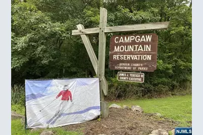 418 Poets Way, Mahwah, NJ 07430 - Photo 28