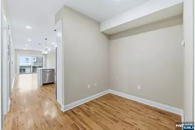 109 7th Street, Newark, NJ 07107 - Photo 18