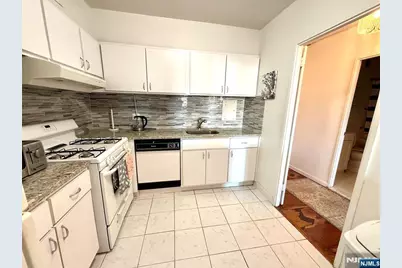 5 Horizon Road 307 #307, Fort Lee, NJ 07024 - Photo 4