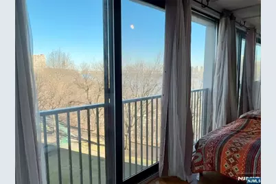 5 Horizon Road 307 #307, Fort Lee, NJ 07024 - Photo 2