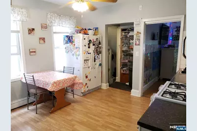 39 Tuttle Street, Wallington, NJ 07057 - Photo 2