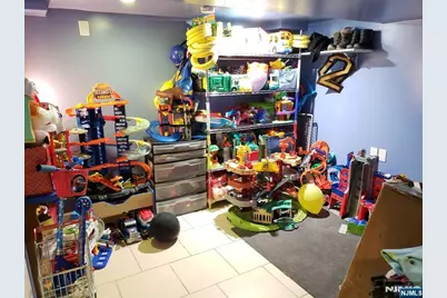 39 Tuttle Street, Wallington, NJ 07057 - Photo 22