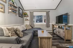 148 Bucknell Trail, Hopatcong, NJ 07843 - Photo 14