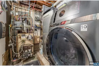 148 Bucknell Trail, Hopatcong, NJ 07843 - Photo 20