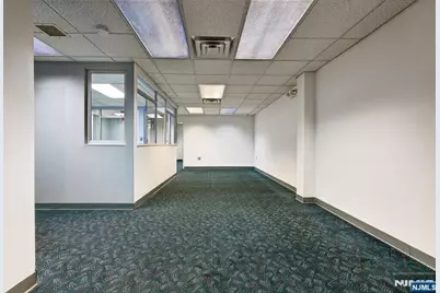 500 Piermont Road 103 #103, Closter, NJ 07624 - Photo 4