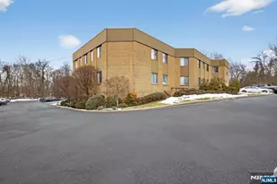 500 Piermont Road 103, Closter, NJ 07624 - Photo 14