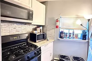 171 Old Bergen Road 1R, Jersey City, NJ 07305 - Photo 4