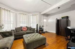 19 Dover St, Newark, NJ 07106 - Photo 8