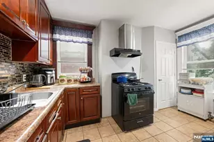 19 Dover St, Newark, NJ 07106 - Photo 14