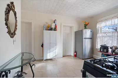 593 Broad Street, Carlstadt, NJ 07072 - Photo 18