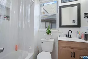 593 Broad St, Carlstadt, NJ 07072 - Photo 14