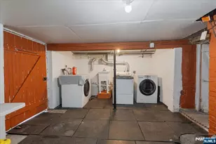 593 Broad St, Carlstadt, NJ 07072 - Photo 26