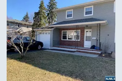 9 Glenn Court A #A, Westwood, NJ 07675 - Photo 2