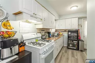 20 Park Dr, Oakland, NJ 07436 - Photo 8