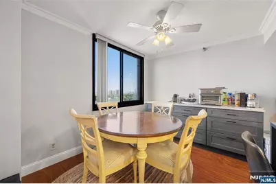 1265 15th 11L #11L, Fort Lee, NJ 07024 - Photo 6