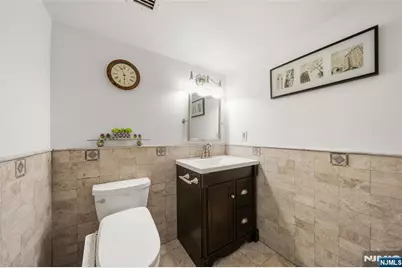 1265 15th 11L #11L, Fort Lee, NJ 07024 - Photo 8