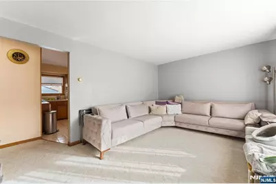 190 Martin Avenue, Clifton, NJ 07012 - Photo 6
