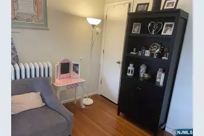 823 Anderson Avenue Fl 2 #Fl 2, Fort Lee, NJ 07024 - Photo 16