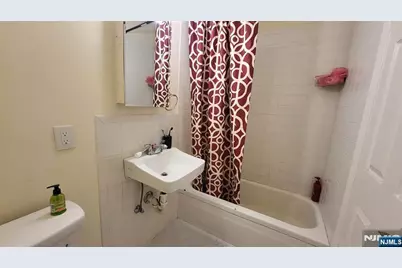 1506 Summit Avenue, Union City, NJ 07087 - Photo 8