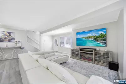 254 Spring Valley Avenue, Maywood, NJ 07607 - Photo 12