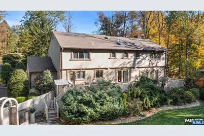 1090 High Mountain Road, Franklin Lakes, NJ 07417 - Photo 20