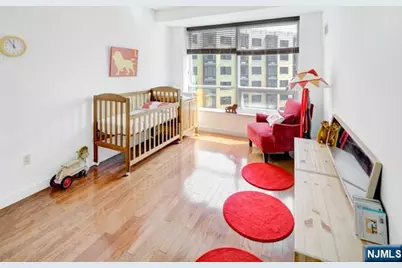 20 Newport Parkway 617 #617, Jersey City, NJ 07310 - Photo 8
