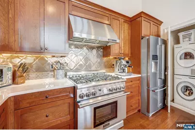 119 Walnut Street C0010 #C0010, Montclair, NJ 07042 - Photo 18