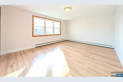 762 Cleveland Avenue 2 #2, Harrison, NJ 07029 - Photo 2