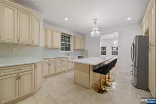 81 Fairmount Ave, Hackensack, NJ 07601 - Photo 8