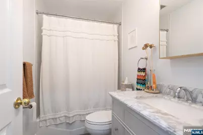476 Monmouth Street 203 #203, Jersey City, NJ 07302 - Photo 20