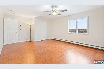 351 Macarthur Avenue 2 #2, Garfield, NJ 07026 - Photo 14