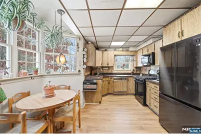 72 Fremont Avenue, Park Ridge, NJ 07656 - Photo 12