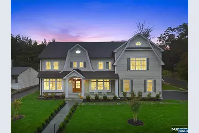 40 Greenview Way, Montclair, NJ 07043 - Photo 2