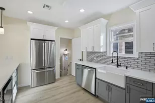 4 Lincoln Pl, Cliffside Park, NJ 07010 - Photo 20