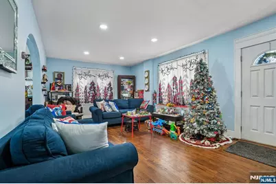 228 Totowa Road, Totowa, NJ 07512 - Photo 4
