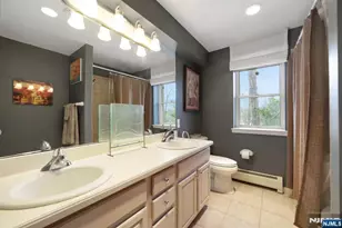 1 Broadway, Park Ridge, NJ 07656 - Photo 26