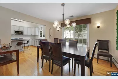 1 Broadway, Park Ridge, NJ 07656 - Photo 8