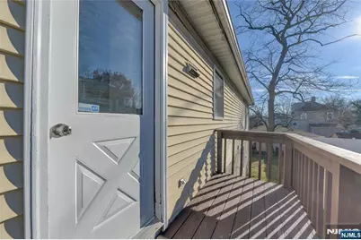 90 Dewey, Bloomfield, NJ 07003 - Photo 10