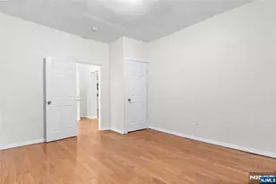 366 Badger Ave, Newark, NJ 07112 - Photo 32