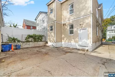 24-26 Irving Avenue, Newark, NJ 07112 - Photo 38