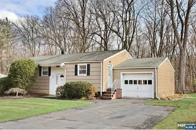 282 Spring Valley Road, Park Ridge, NJ 07656 - Photo 30