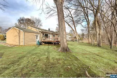 282 Spring Valley Road, Park Ridge, NJ 07656 - Photo 38