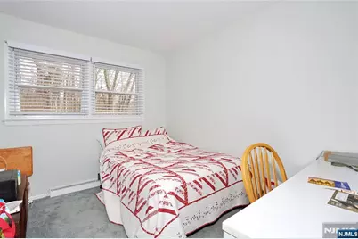 282 Spring Valley Road, Park Ridge, NJ 07656 - Photo 20