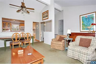 282 Spring Valley Road, Park Ridge, NJ 07656 - Photo 8