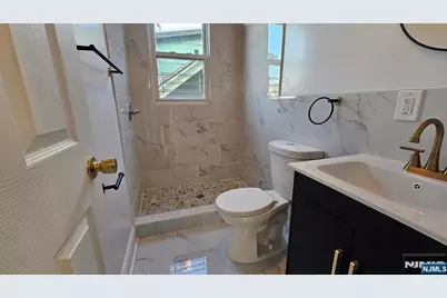 93 21st Street 3 #3, Irvington, NJ 07111 - Photo 2