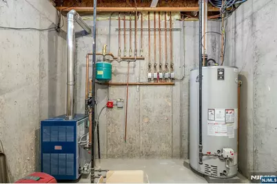 627 Concord Street, New Milford, NJ 07646 - Photo 48